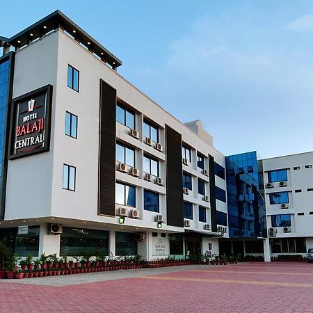 Hotel Balaji Central Ratlām Екстериор снимка