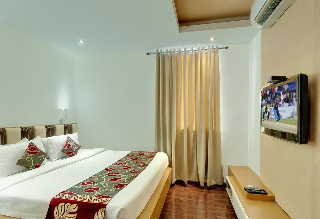 Hotel Balaji Central Ratlām Стая снимка