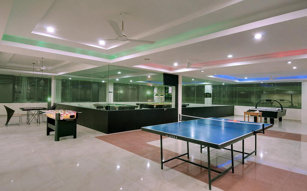 Hotel Balaji Central Ratlām Екстериор снимка